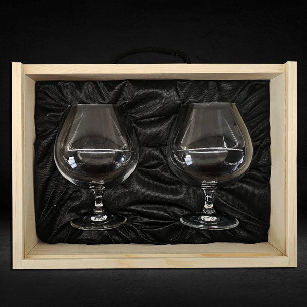 Kits amb 2 copes de conyac personalitzades