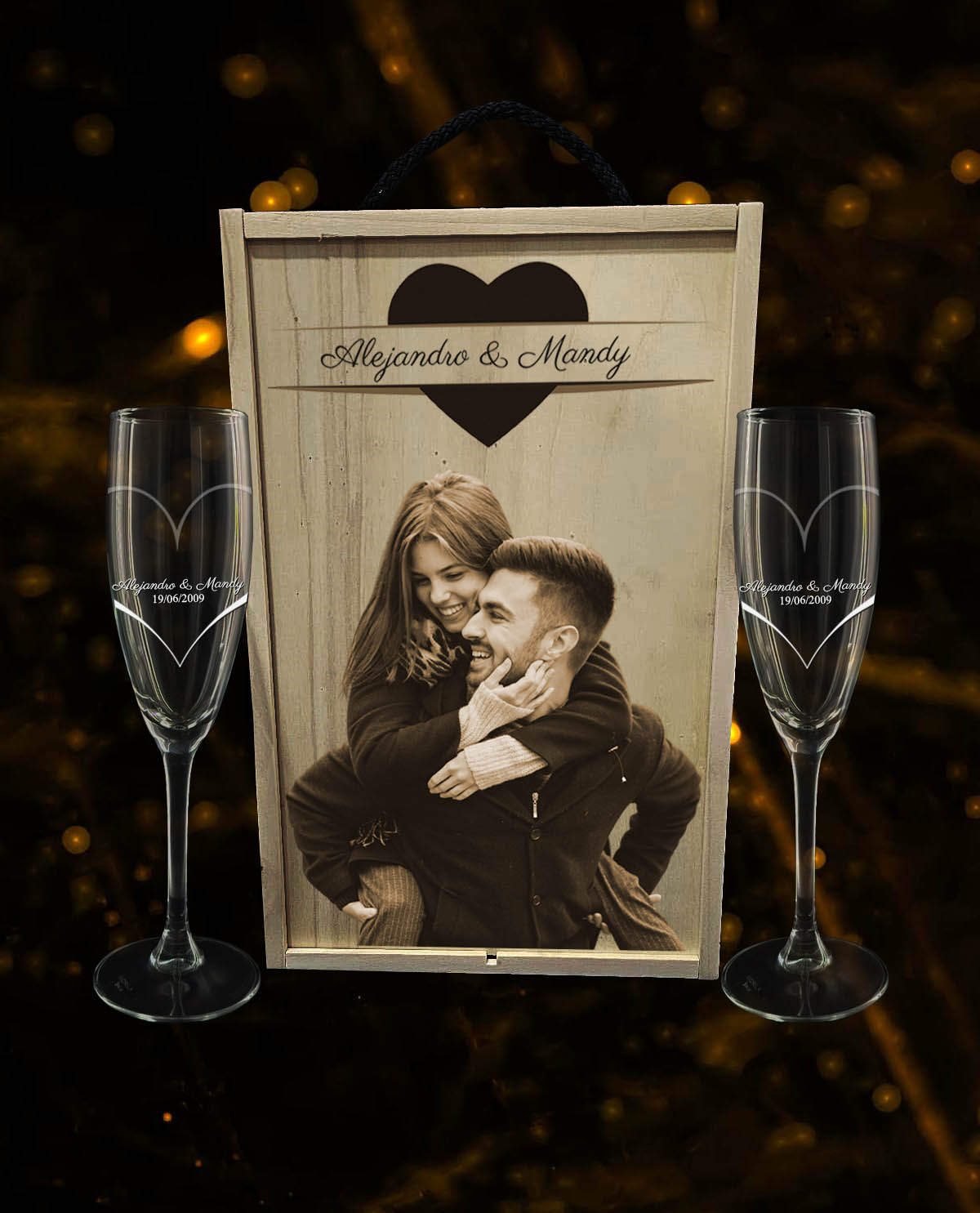 Caixa amb 2 Copes de Cava personalitzades de 17cl Col·lecció Exclusive amb Cor Envoltant