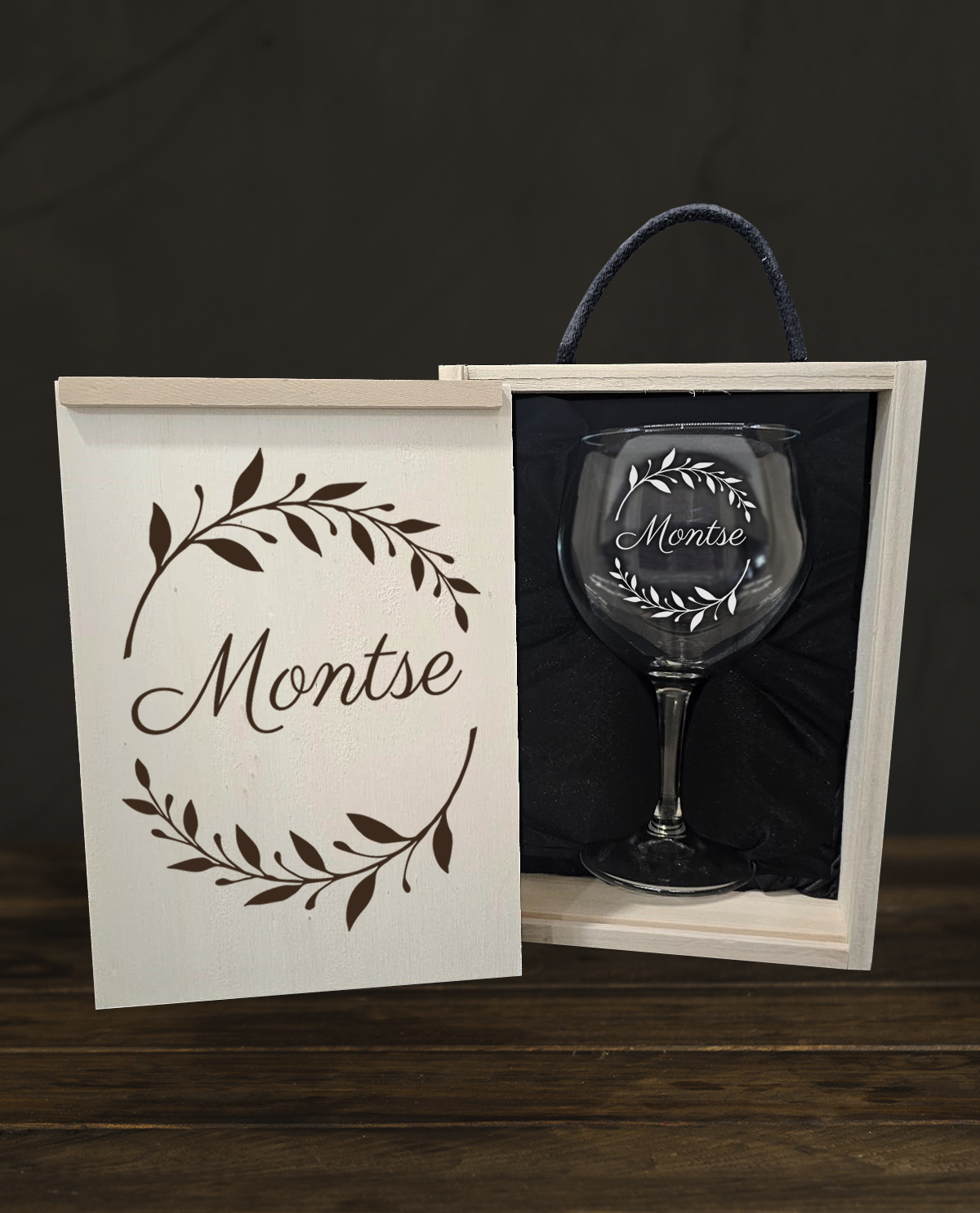 Kit caja de madera con 1 copa de gintonic corona laurel