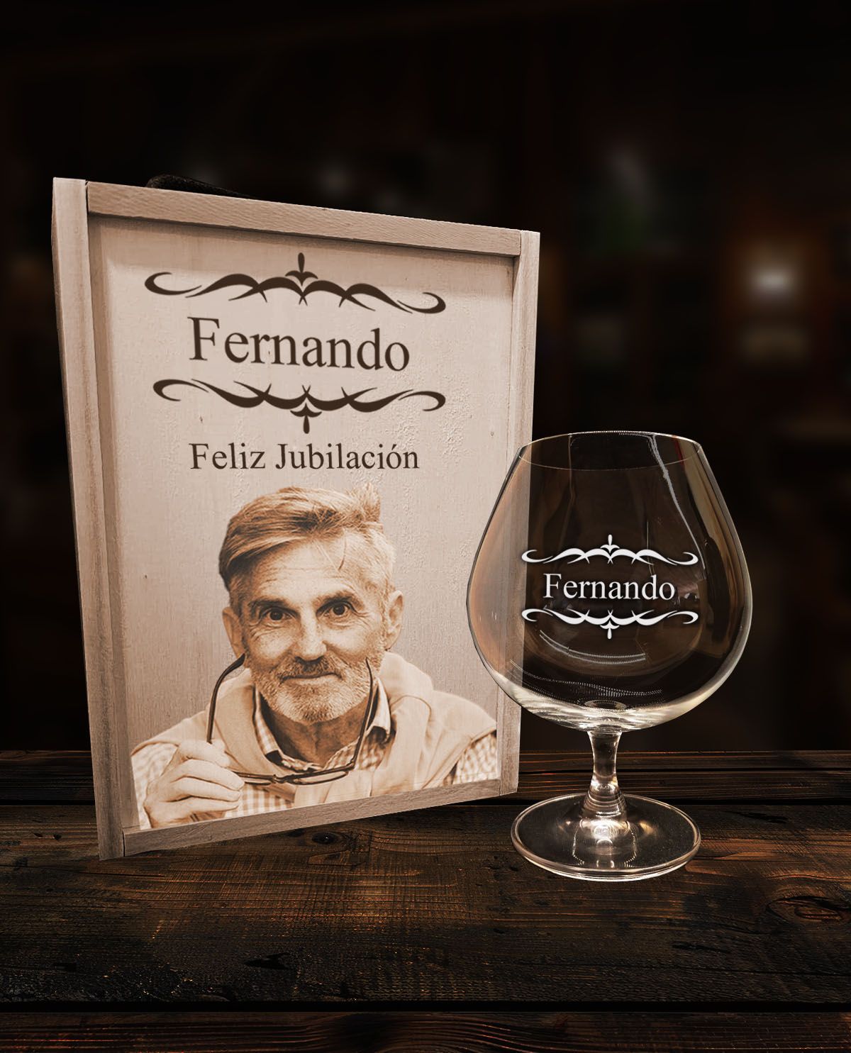 Copa de Coñac Personalizada de Jubilación y Caja de Madera
