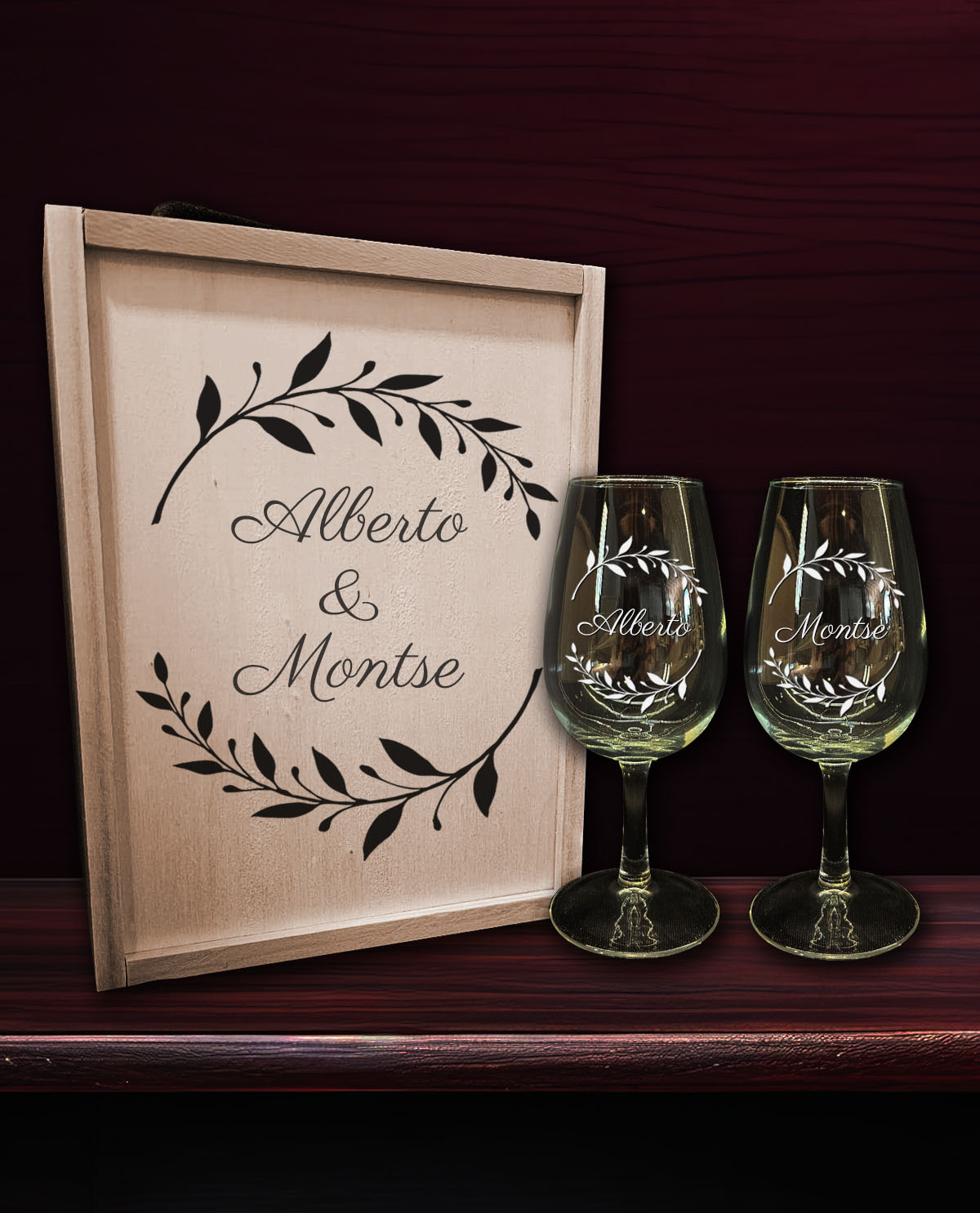 Caja de madera con 2 Catavinos Personalizados Diseño Corona de Laurel