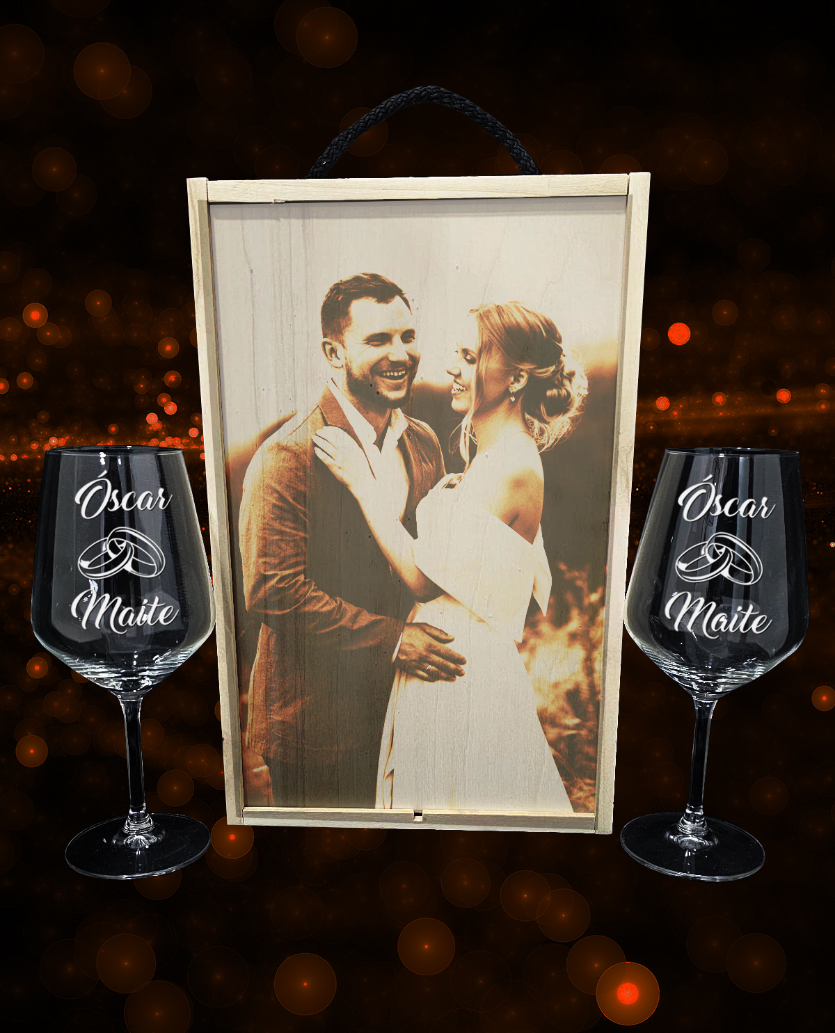 Caja con 2 copas de vino personalizadas Diseño Boda alianzas
