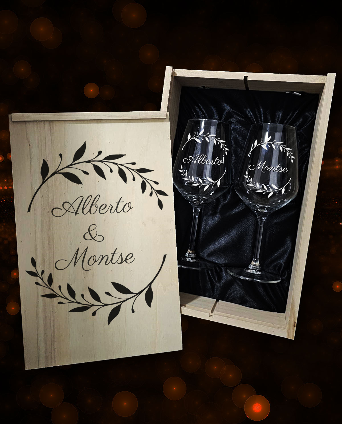 Caja con 2 copas de vino personalizadas Diseño Corona Laurel