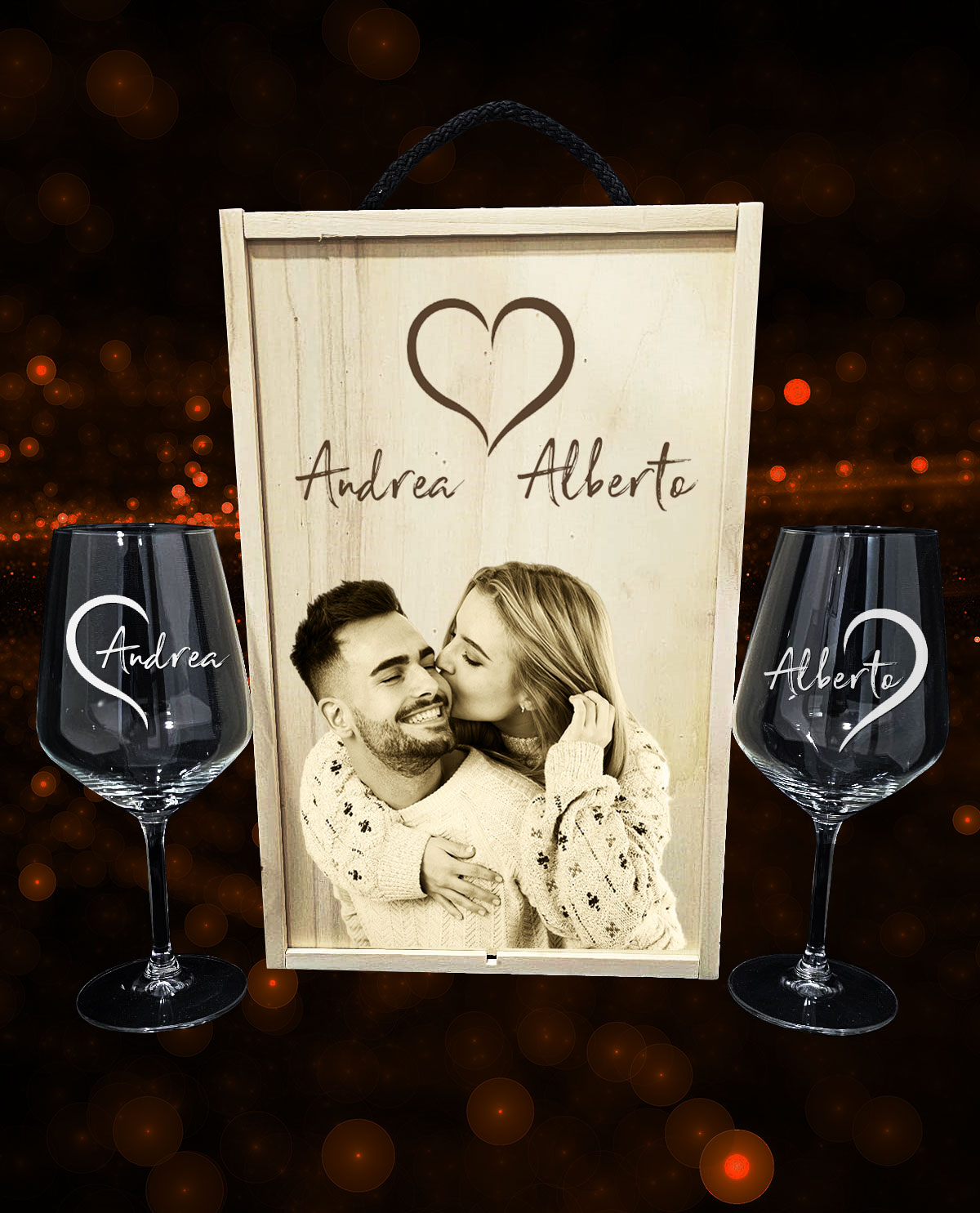 Caja con 2 copas de vino personalizadas Diseño Medios Corazones