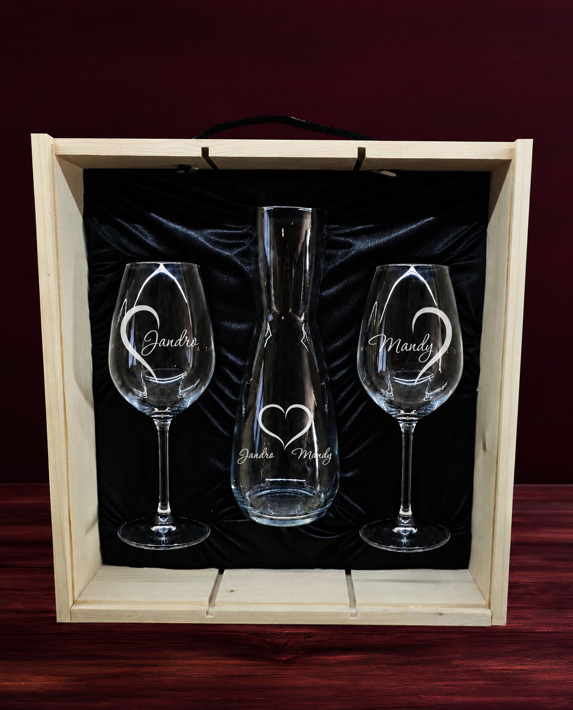 Kit de decantador y 2 copas Bohemia premium Diseño Medios Corazones para San Valentín