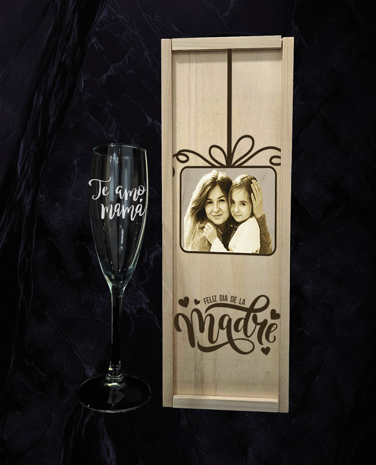 Caixa com 1 Copo de Champanhe Personalizado Design Presente Dia da Mãe