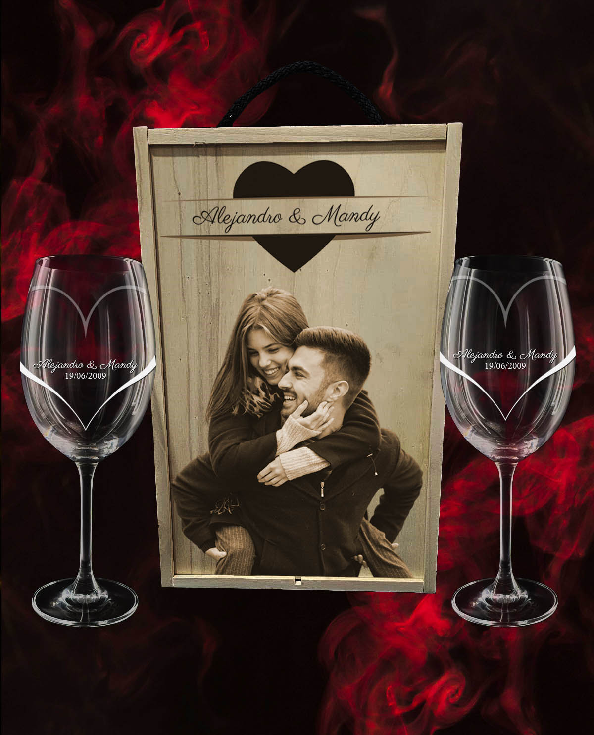 Caixa com 2 Copos de Vinho personalizados de Cristal da Boémia Coleção Exclusive com Coração Envolvente